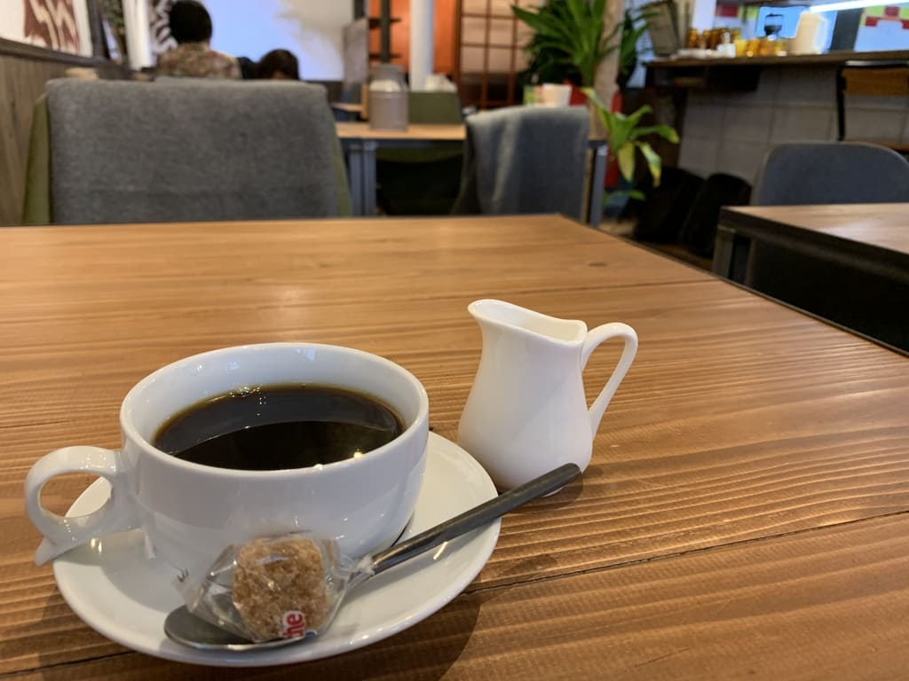 京FUJIHARUカレーのコーヒー