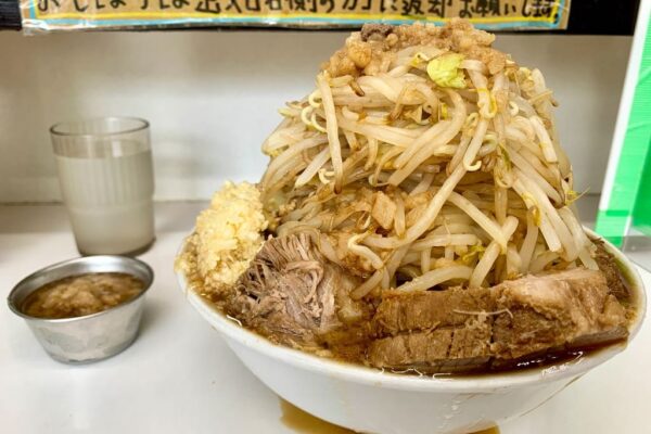 歴史を刻め なかもずのラーメン野菜マシマシ