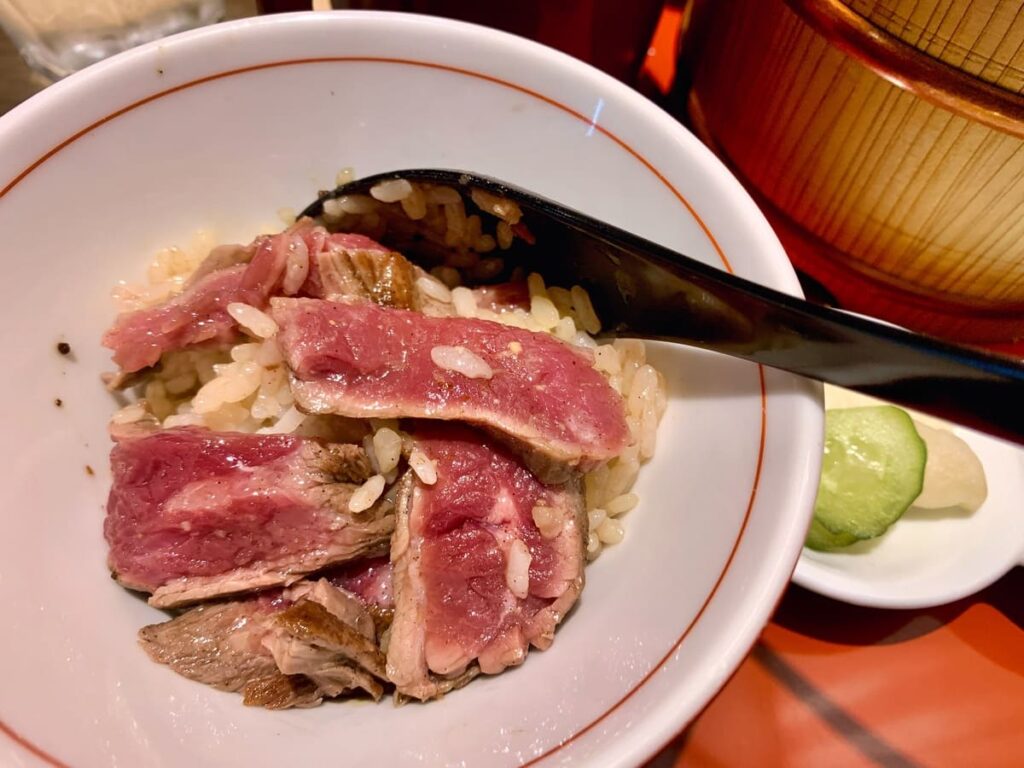 京都牛光の肉まぶし実食1