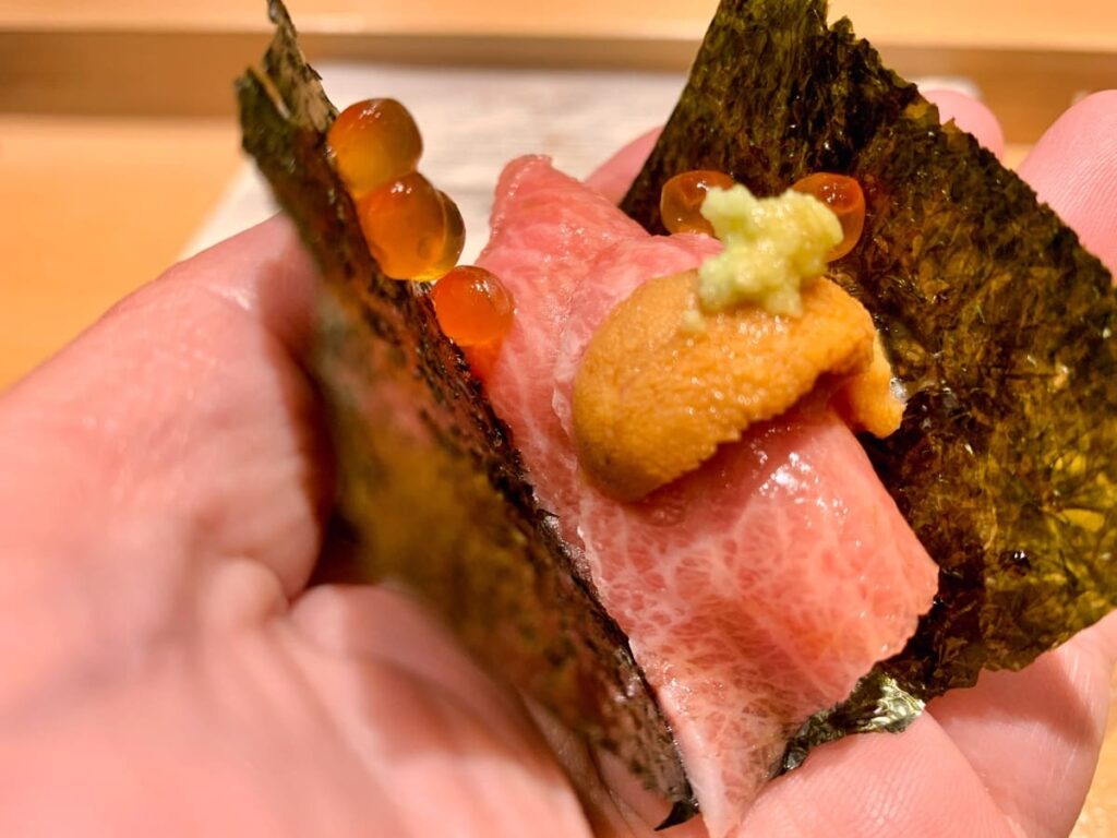 寿司割烹魚紋の豪華三種盛り