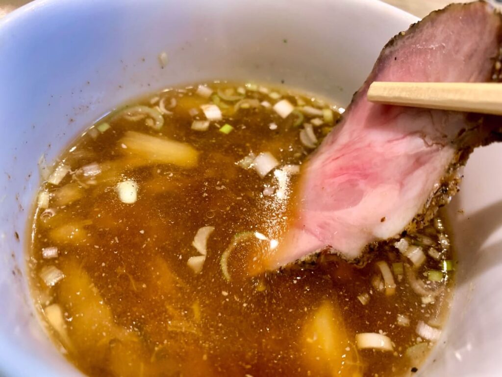 アノラーメン製作所のPine Soupつけ麺実食3