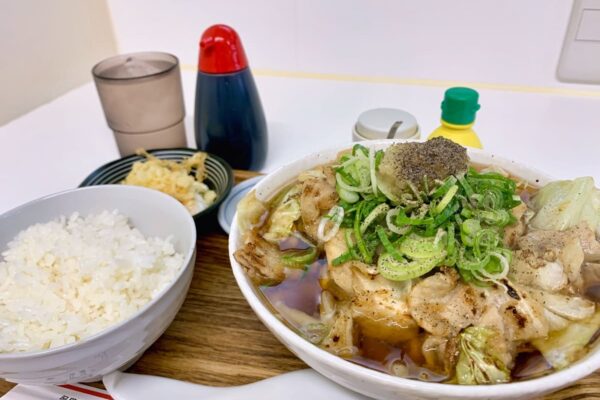 ホルモン千葉 大阪梅田店の焼き肉うどんセット2