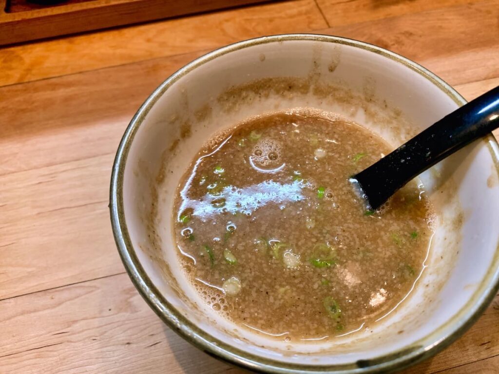 麺や輝 大阪本店の味玉チャーシューつけ麺大盛りスープ割
