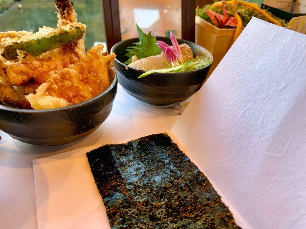 五木茶屋 嵐山本店の京丼五種食べ比べ膳焼き海苔