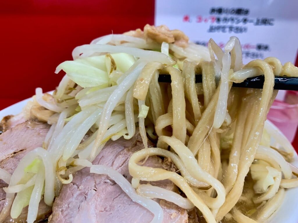 ラーメン二郎 神田神保町店の小豚麺