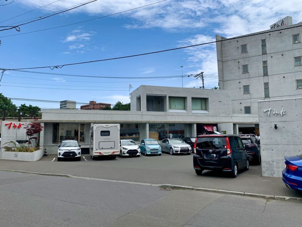 ラーメンすみれ 中の島本店全景