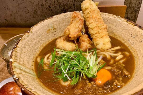 扇町うどん屋あすろうのとり天カレーうどん2