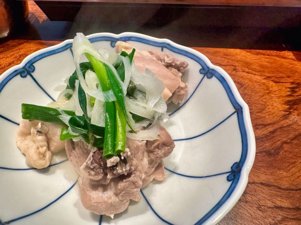 博多水炊きとり田 博多本店の水炊き 鶏肉3種類