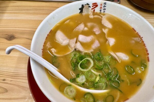 ラーメン横綱 吉祥院本店のラーメン2