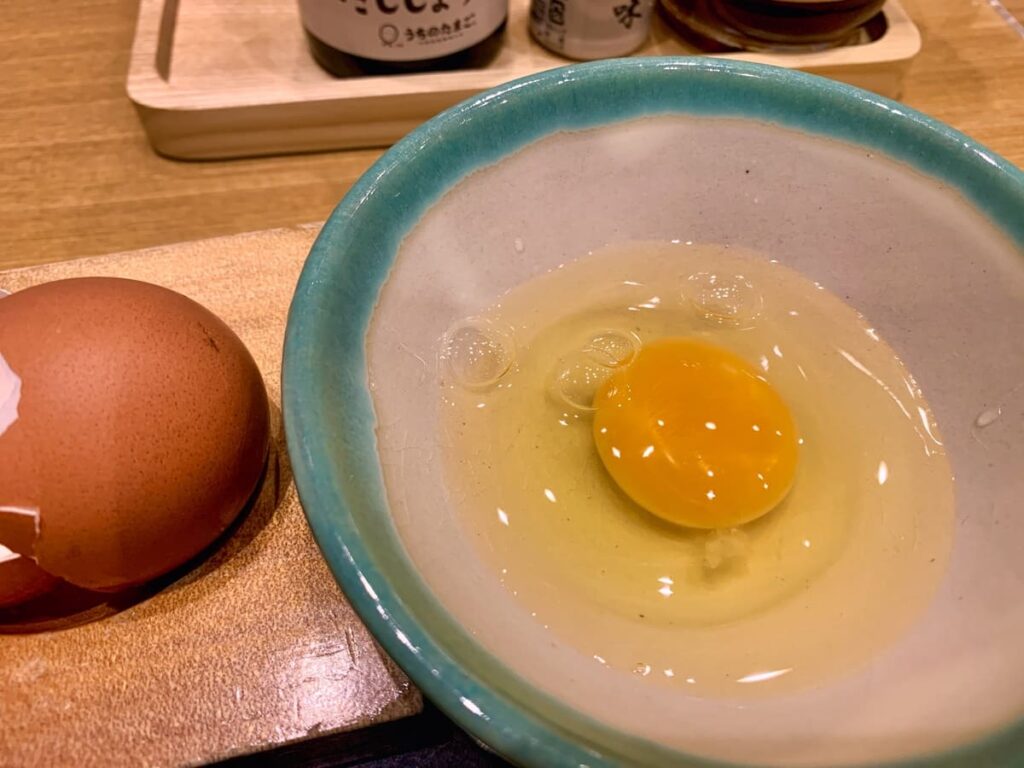 うちのたまご直売所の朝ごはん 生卵