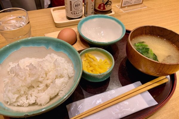 うちのたまご直売所の朝ごはん2