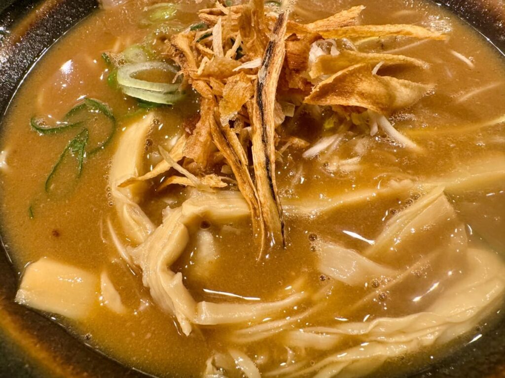 麺処むらじ 柳馬場六角の鶏黒ラーメン トッピング