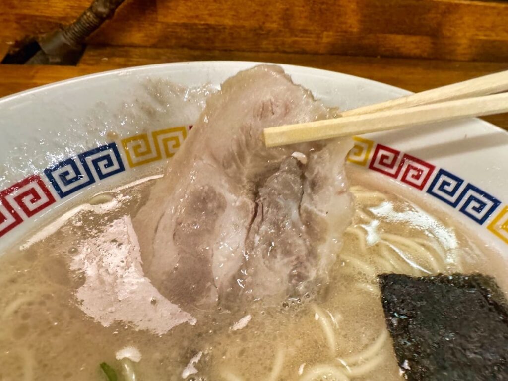 丸星中華そばセンター本店のラーメン チャーシュー