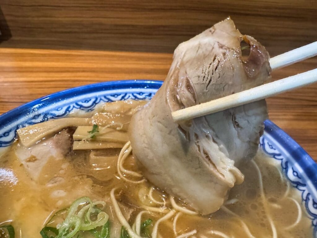 元祖赤のれん 節ちゃんラーメン 天神本店のチャーシューメン チャーシュー