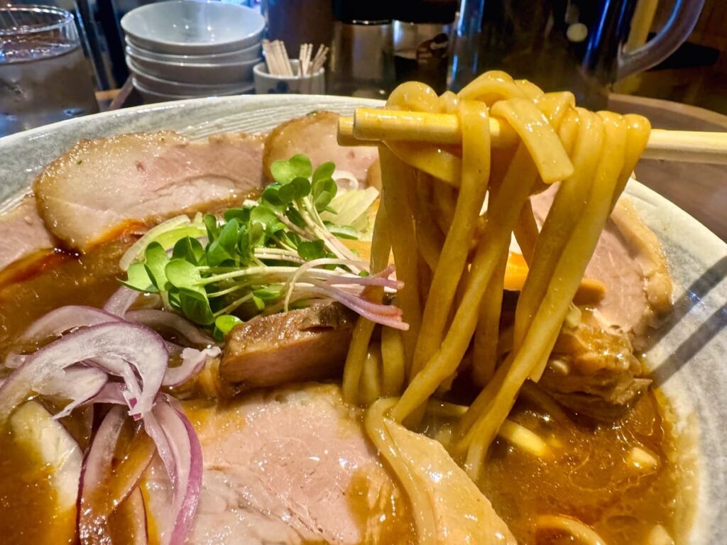 らぁめん真のカレーちゃーしゅー麺