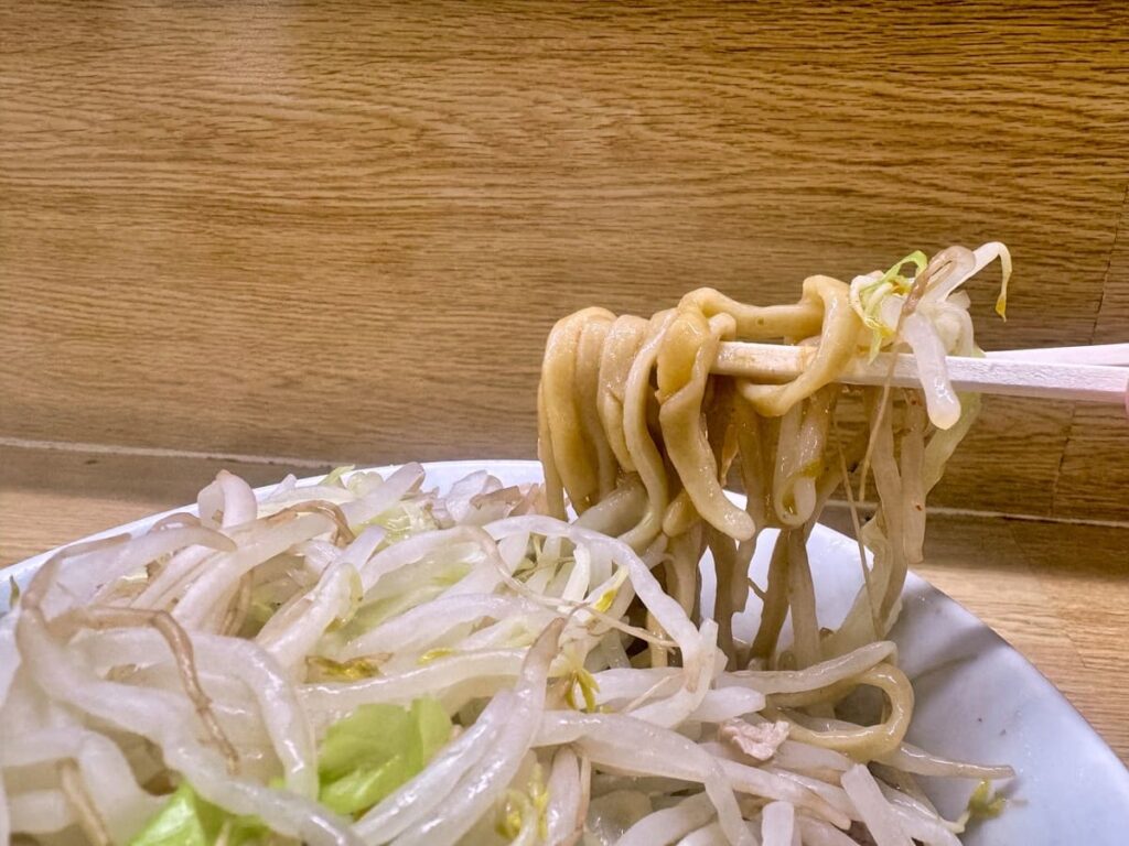 ラーメン二郎 栃木街道店のTARO 麺