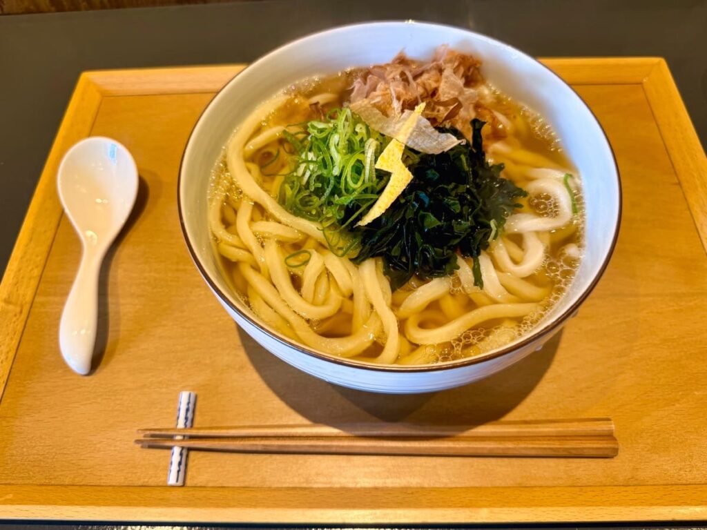 イカヅチうどんのイカヅチうどん1