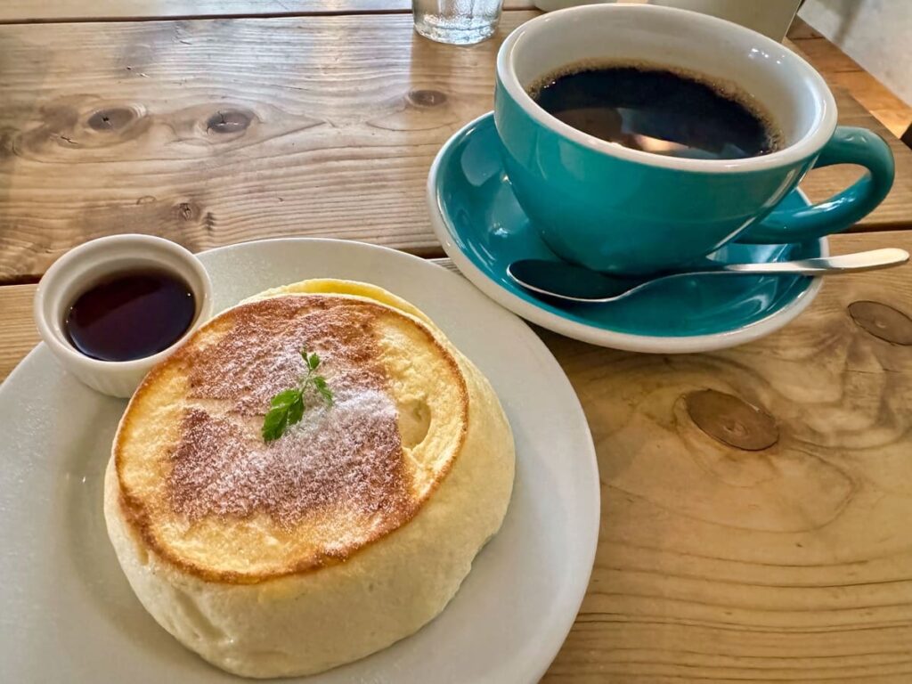 ヨーキーズブランチのミニパンケーキと珈琲