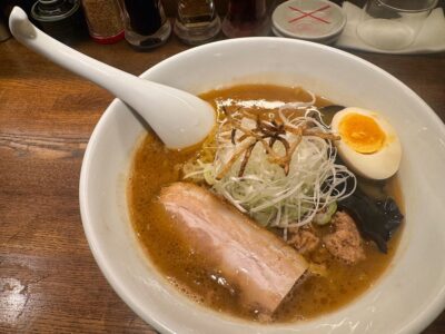 麺屋雪風 すすきの本店の濃厚味噌らーめん3