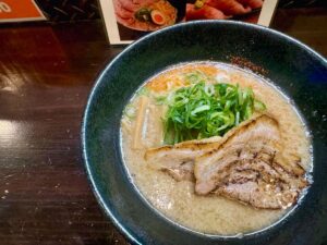 二代目 五山の厚切り炙りとろ肉ラーメン3