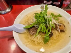 揚子江ラーメン名門の名門特製排骨メン3