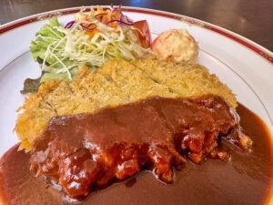 御影公会堂食堂の黒毛和牛のビフカツ 近影1