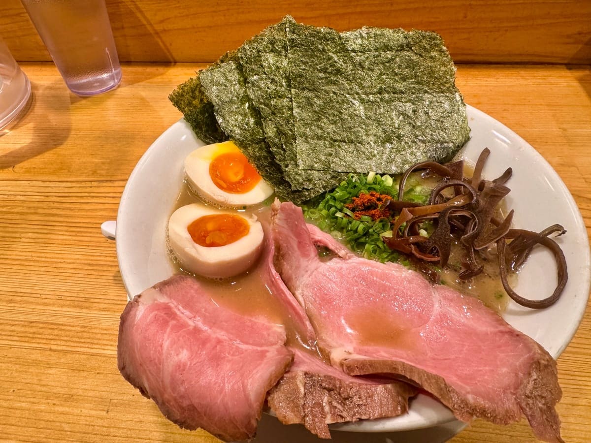 燻とん あくた川 京都本店の全部のせらーめん3