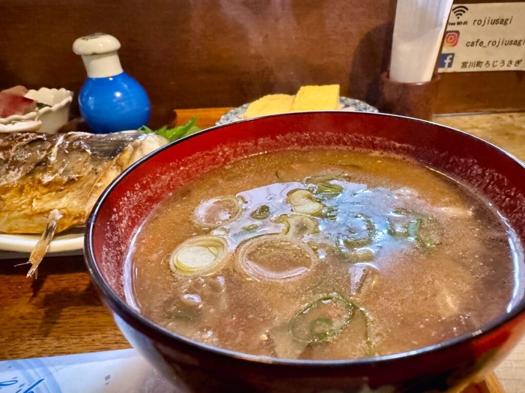 ろじうさぎの京の朝ごはん おすすめセット 具だくさん豚汁