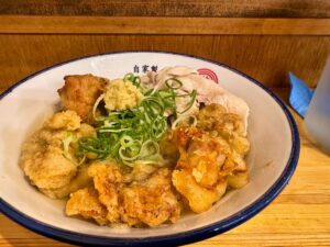 自家製さぬきうどんと肉 甚三 大門店の超スペシャル肉うどん2