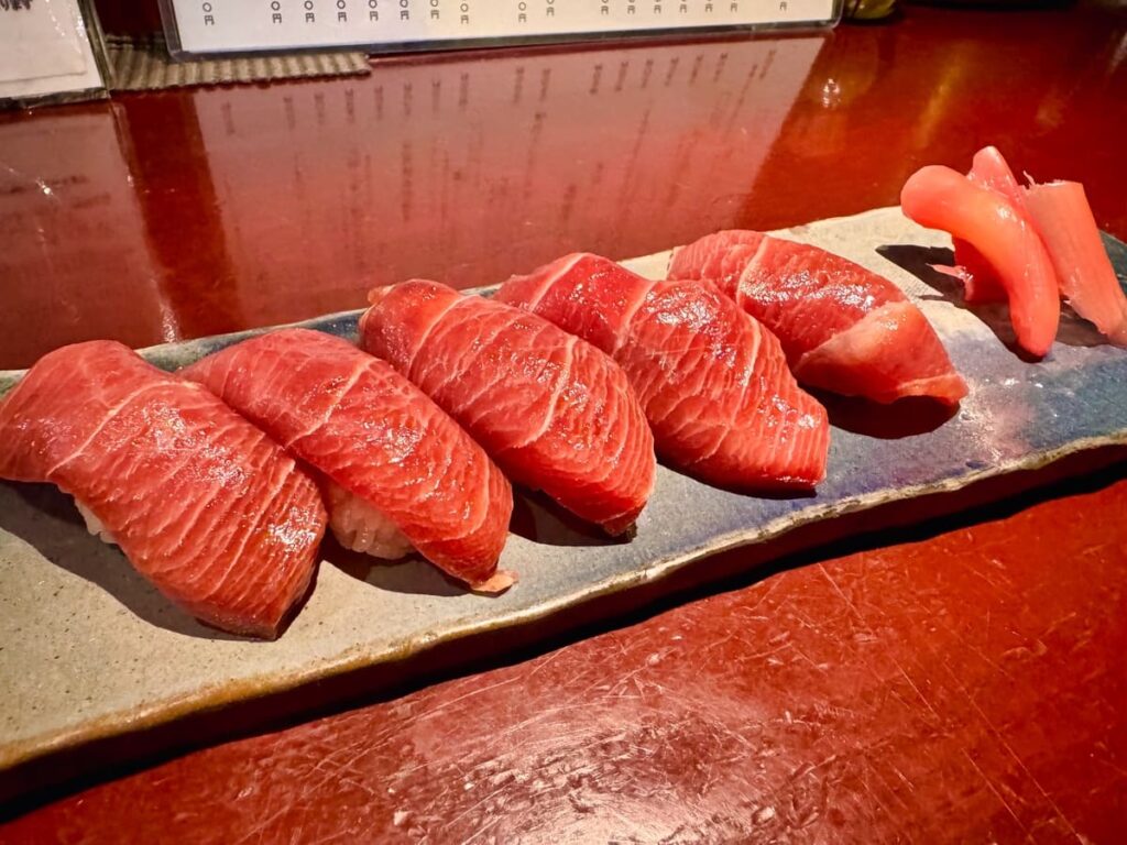 旬菜処びいどろの本鮪の漬け寿司