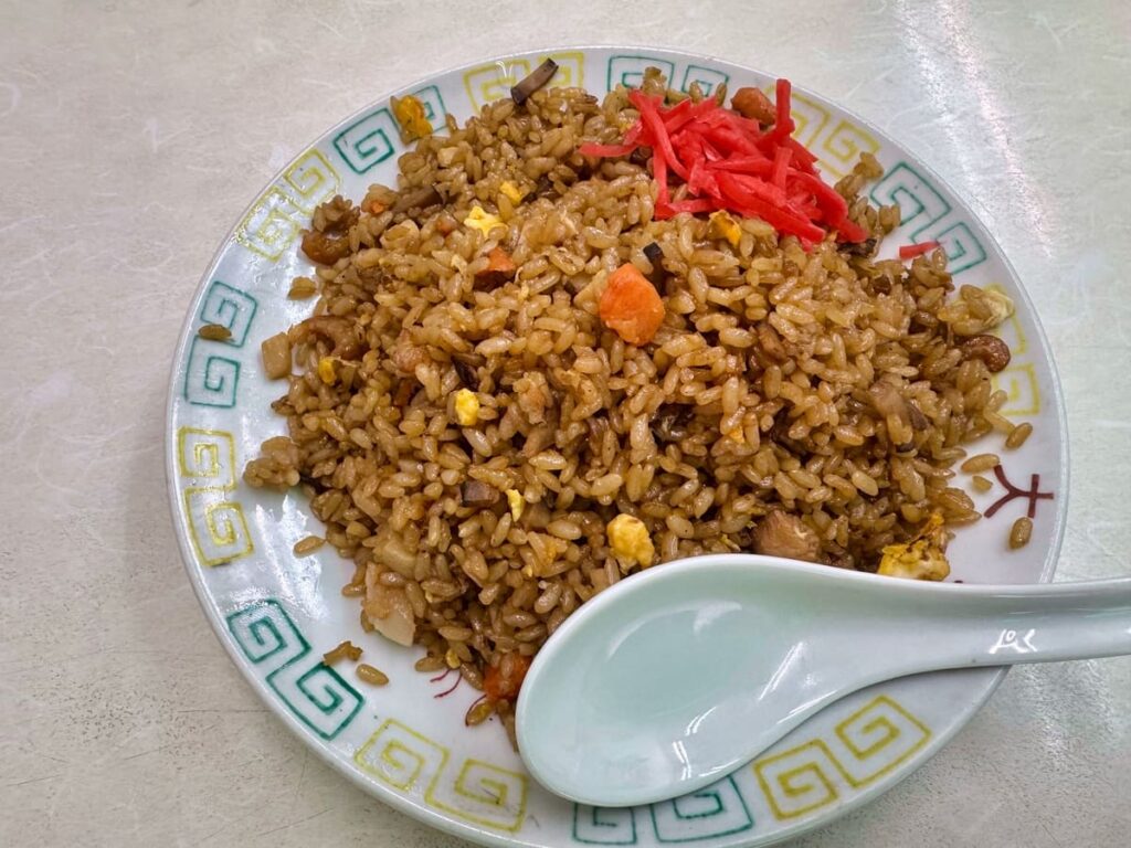 大貫本店のやきめし並1
