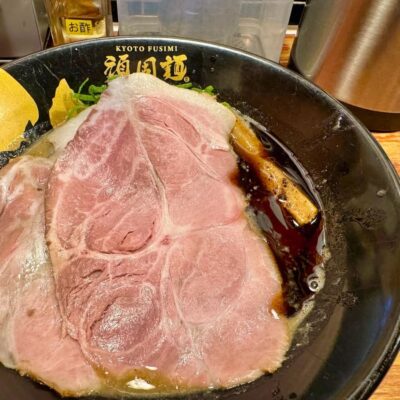 頑固麺のとりとんこつ2