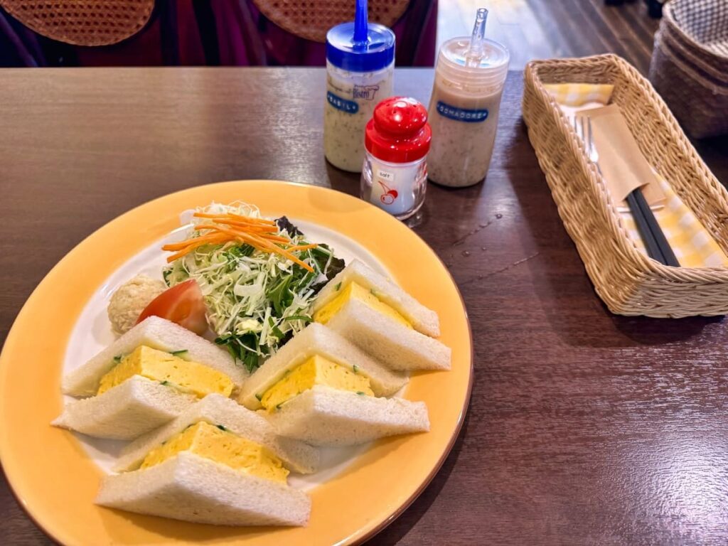 やまもと喫茶の焼たまごサンドセット1