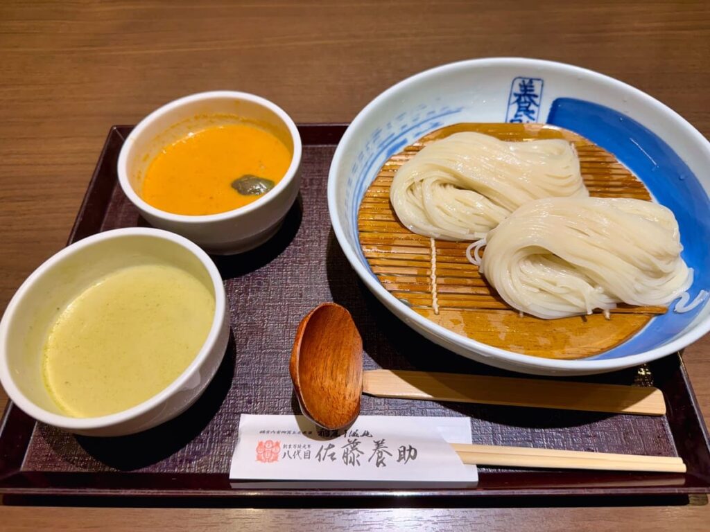 【銀座 佐藤養助】でタイカレー版稲庭うどんを食べてきた 1 銀座 佐藤養助のタイカレー二味セット1