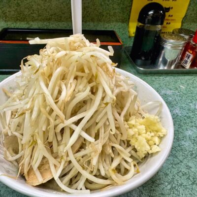ラーメン二郎 新宿小滝橋通り店のラーメン2