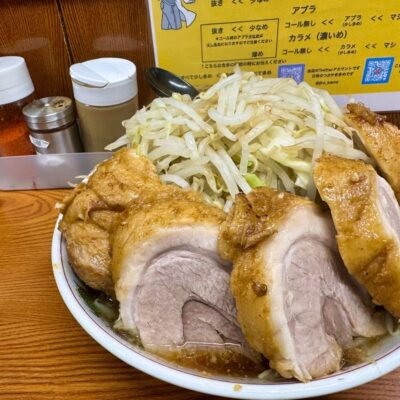 ラーメン二郎 亀戸店のラーメン豚4枚マシ3