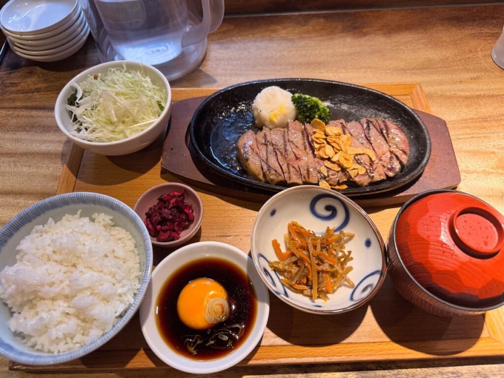 京都dining正義の平日限定ステーキランチ1