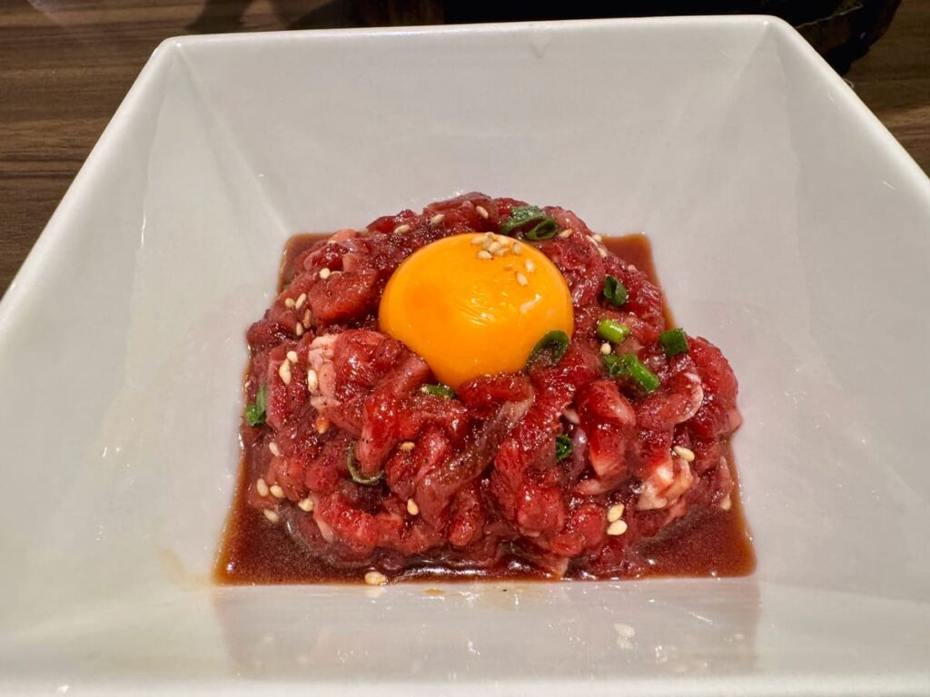 ホルモン焼幸永 本店の国産牛ユッケ