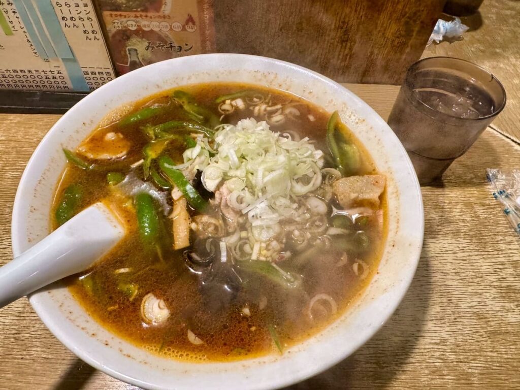 利しりのオロチョンラーメン1