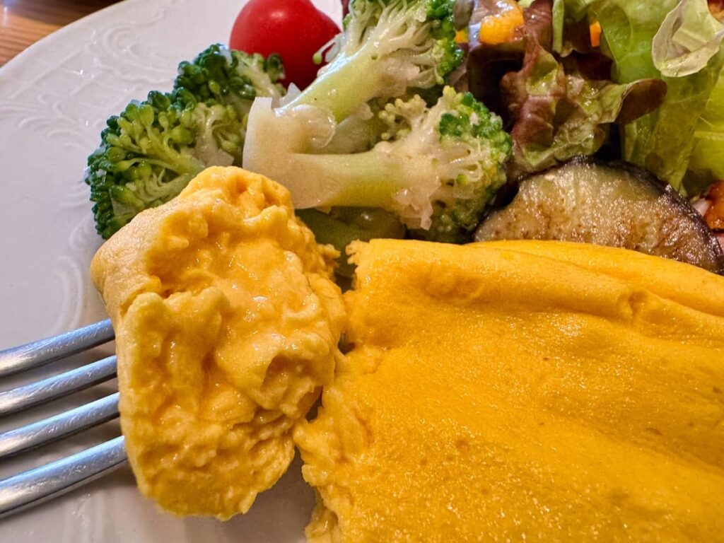 Dews Cafe KyotoのDews Plate オムレツ 実食