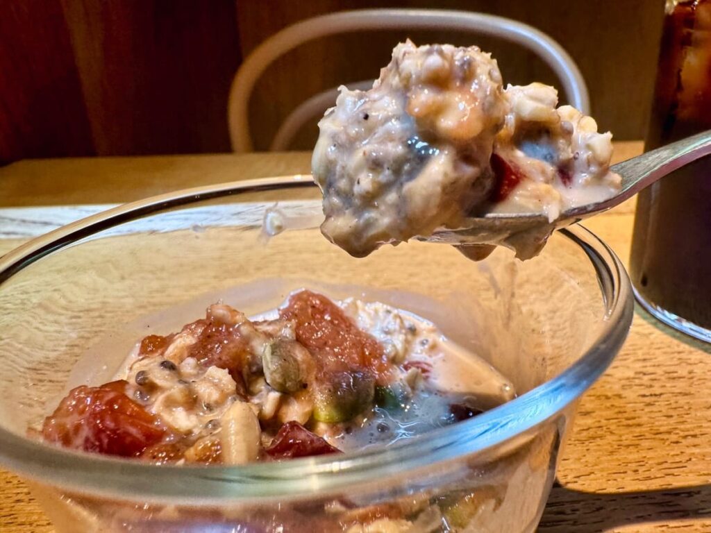 ブルーボトルコーヒー 京都カフェのオリジナルグラノーラ＋ヨーグルト 実食