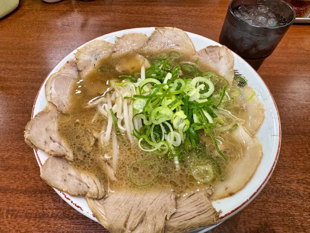じゃりんこラーメンのラーメン肉増し1