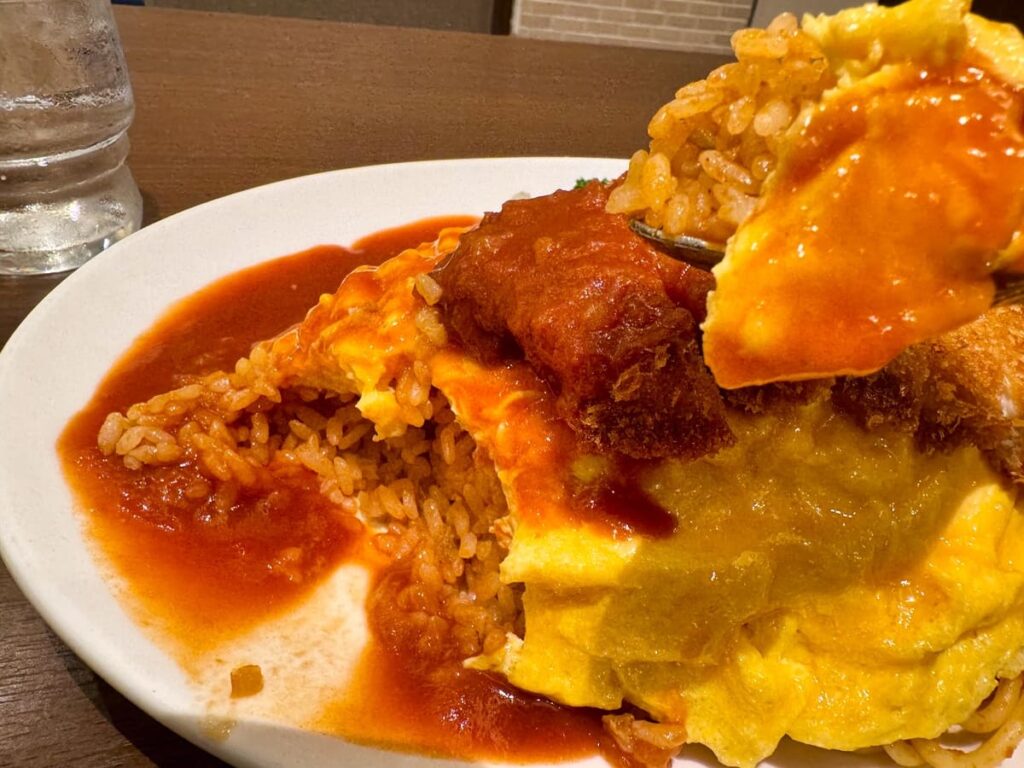 心斎橋ミツヤ本店の伝説のミツヤジャンボライス 実食