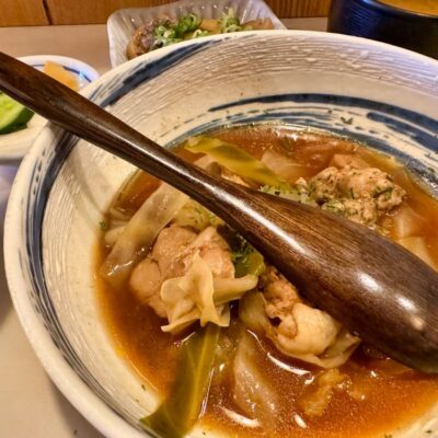 裏寺 百練の鶏のトマト煮込み