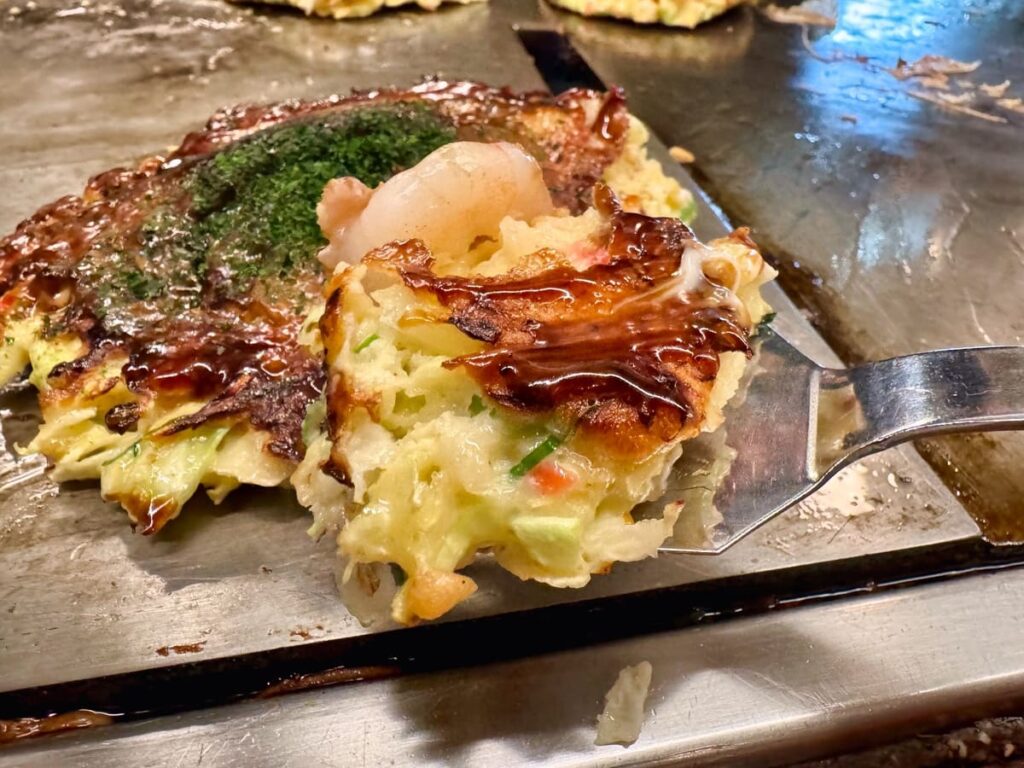お好み焼ききじ 梅田スカイビル店のミックス焼 実食