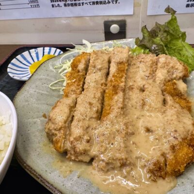 食堂はやしのごまトンカツ2
