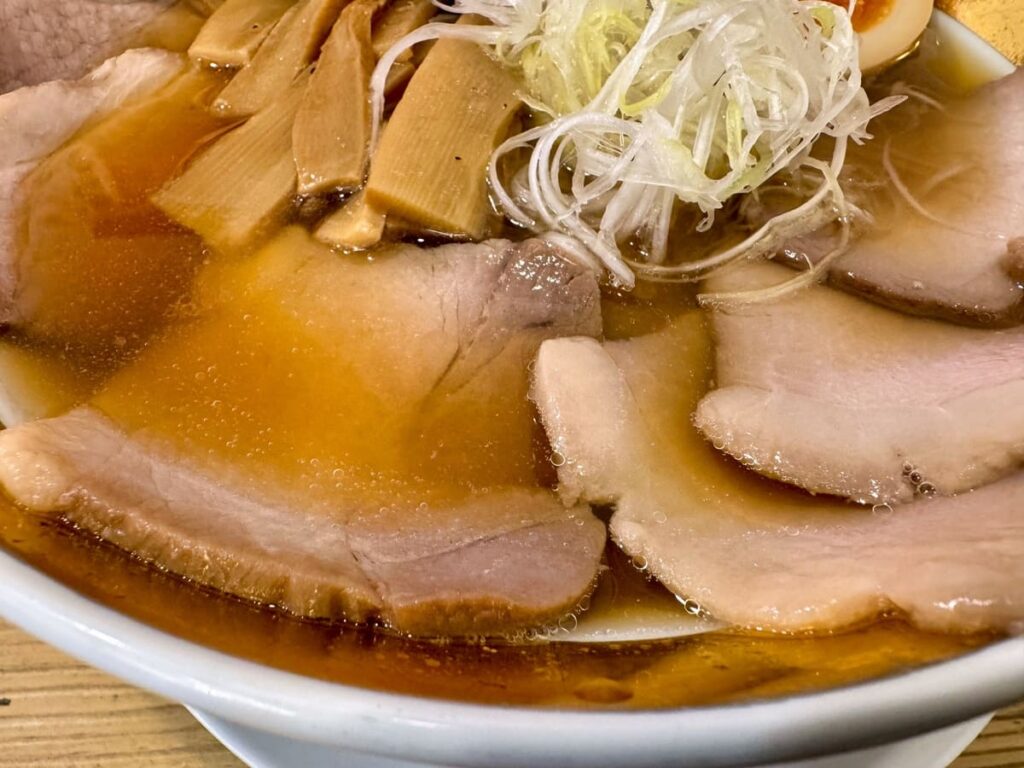 ワンタンメンの満月 京都拉麺小路店の平田牧場金華豚チャーシューワンタンメン チャーシュー