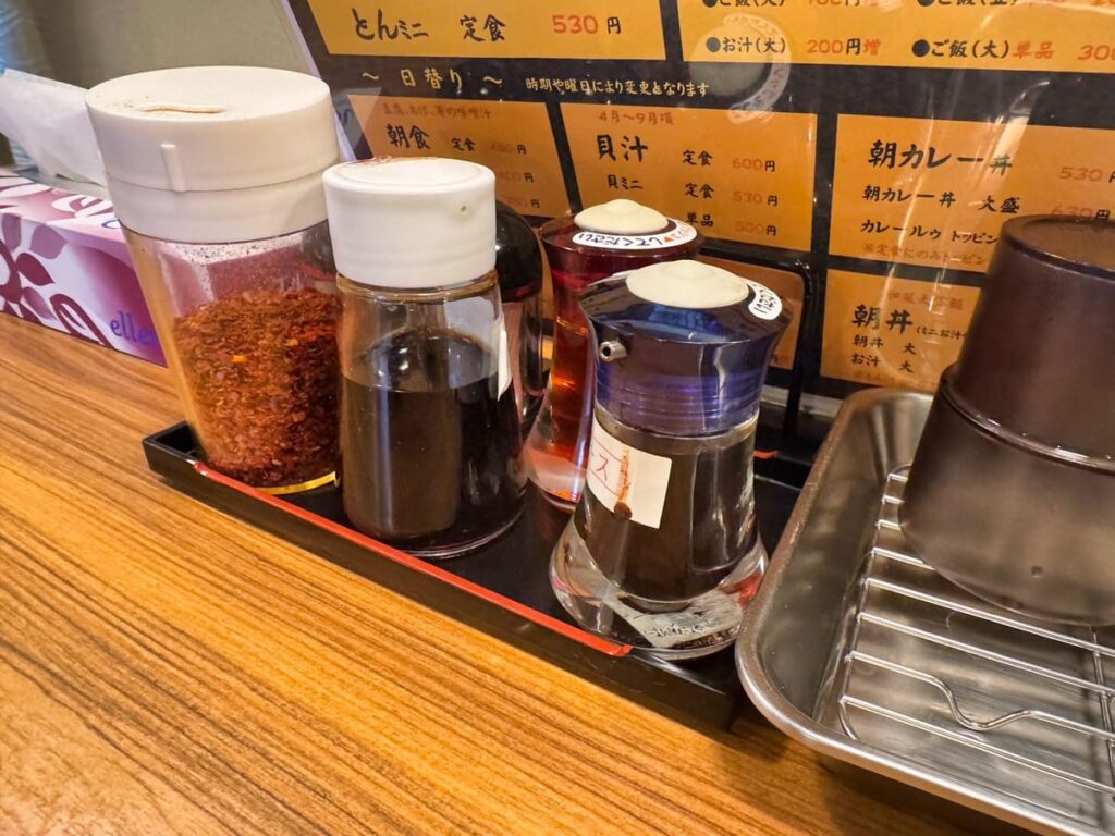 老虎苑の卓上調味料