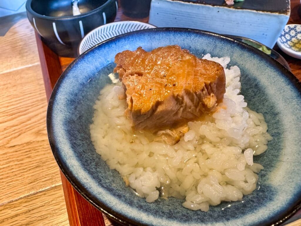 Hanikamuの銀鱈炭火焼き 鮭茶漬け