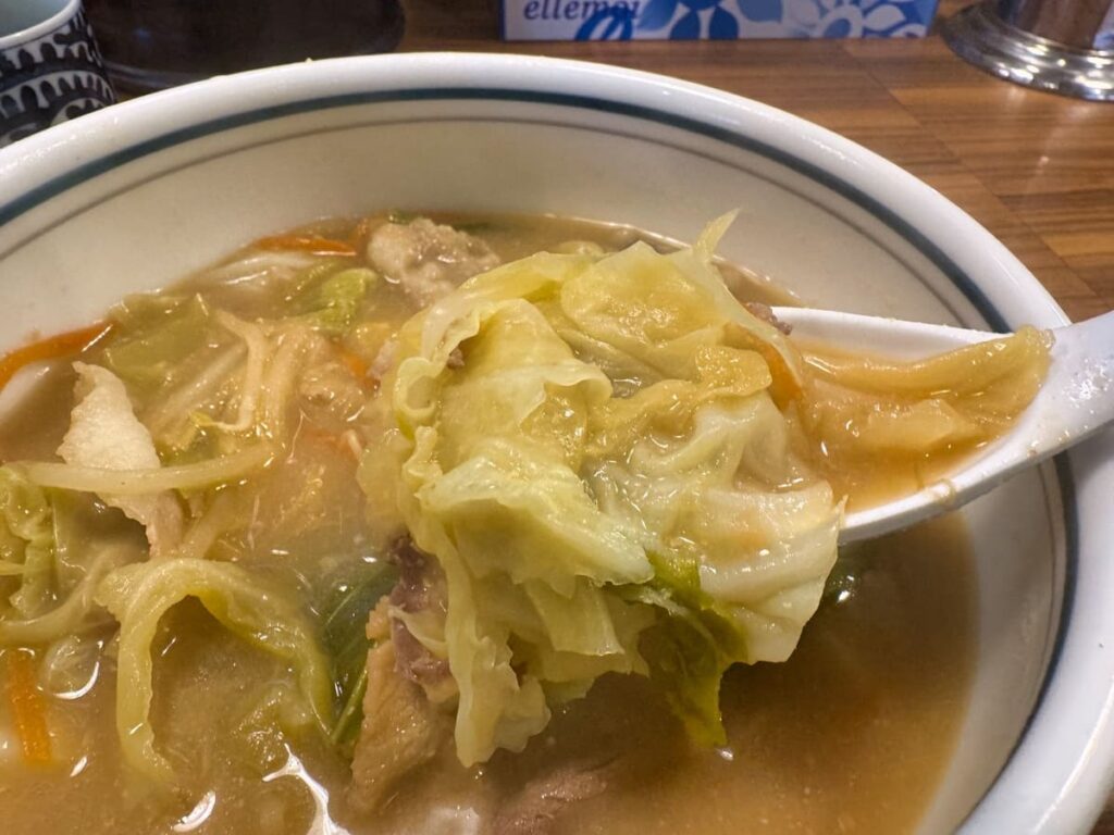 老虎苑のとん汁定食 実食